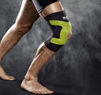 Kompresní bandáž kolene Select Compression knee support 6252 černá - velikost: S