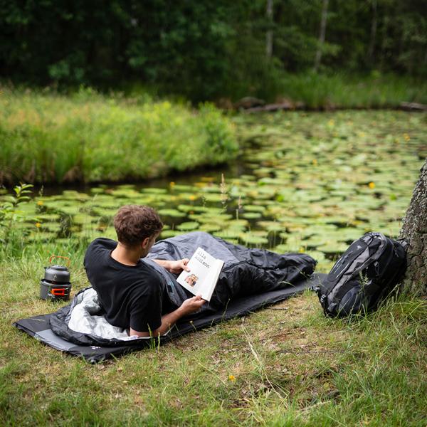 Spací pytel NILS Camp NC1705 Ultralight černý/mátový 10