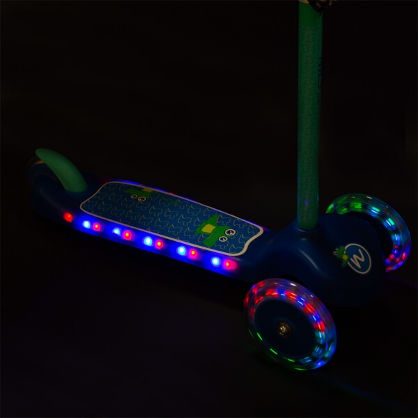 Dětská koloběžka NILS Fun HLB001 LED modrá 9