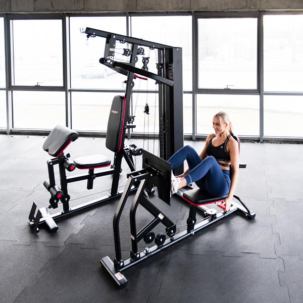 Posilovací věz HMS Tytan 17 10