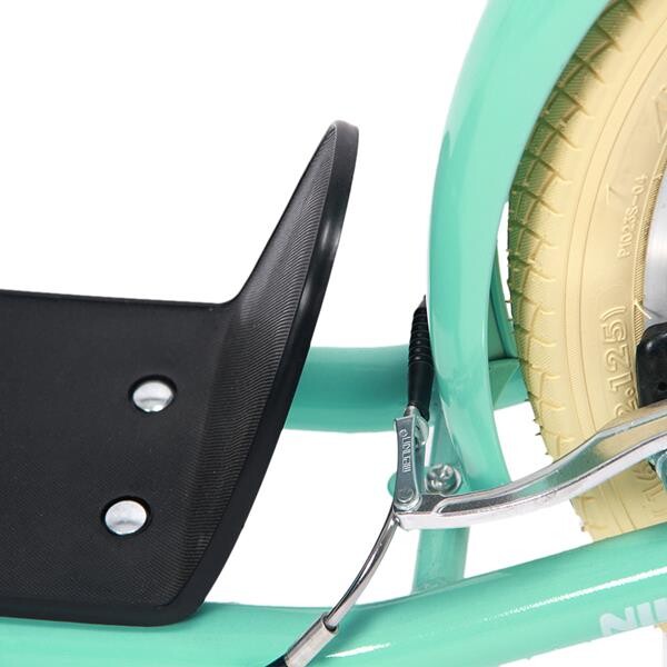 Koloběžka s pumpovanými koly NILS Extreme WH222 mentolová 2