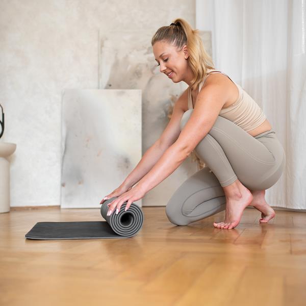 Podložka na jógu HMS YM10 šedá 11