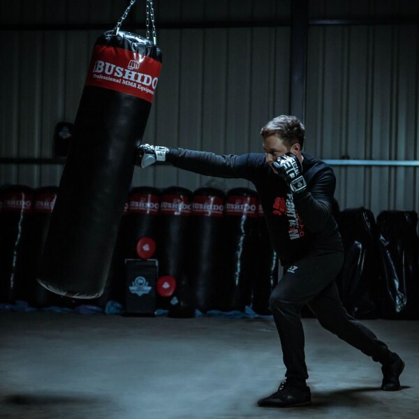 Boxovací pytel DBX BUSHIDO 130 cm 30 kg 9