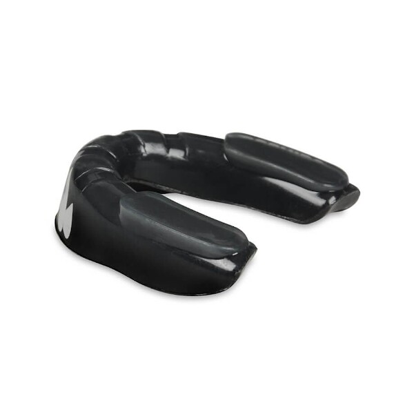 Chránič zubů DBX BUSHIDO MG-2 černý s tesáky 3