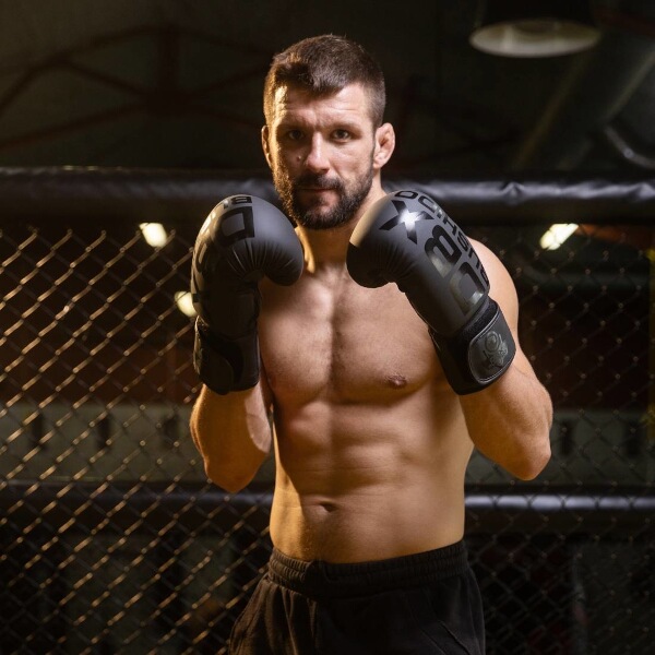 Boxerské rukavice DBX BUSHIDO B-2v21 9