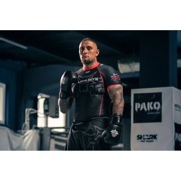 Boxerské rukavice DBX BUSHIDO Striker 8