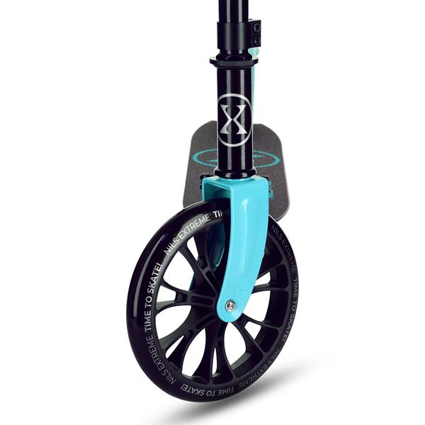 Koloběžka NILS Extreme HM1302 černá 3