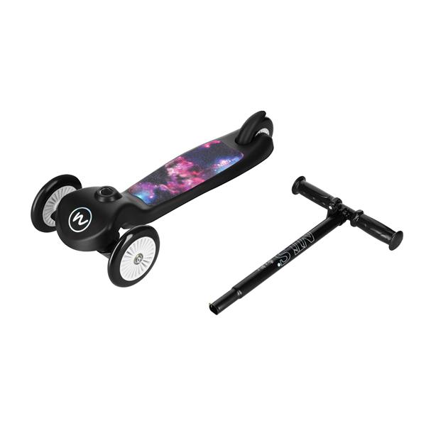 Dětská tříkolová koloběžka NILS Fun HLB1503 Space 12