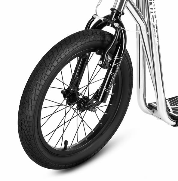 Koloběžka NILS Extreme WH10121 s pumpovanými koly 16/12