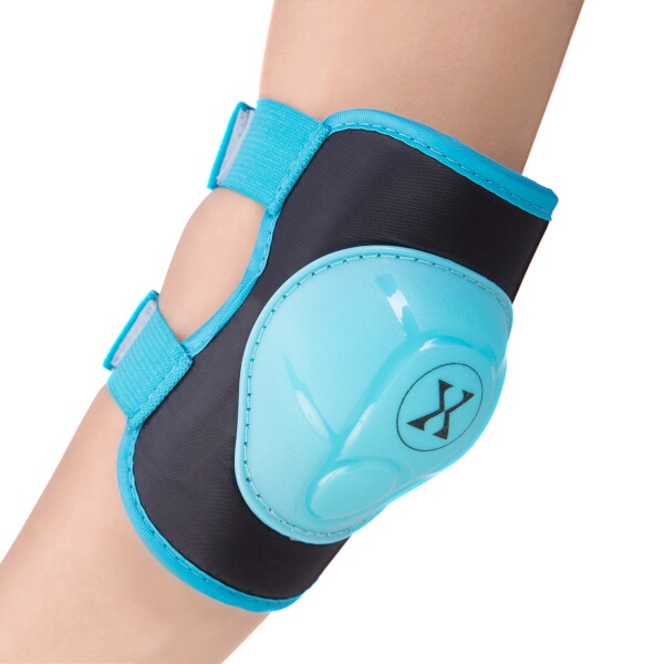 Souprava chráníčů NILS Extreme H704 modrá 4