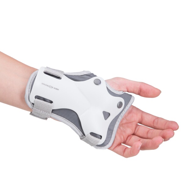 Souprava chráníčů NILS Extreme H704 šedá 5