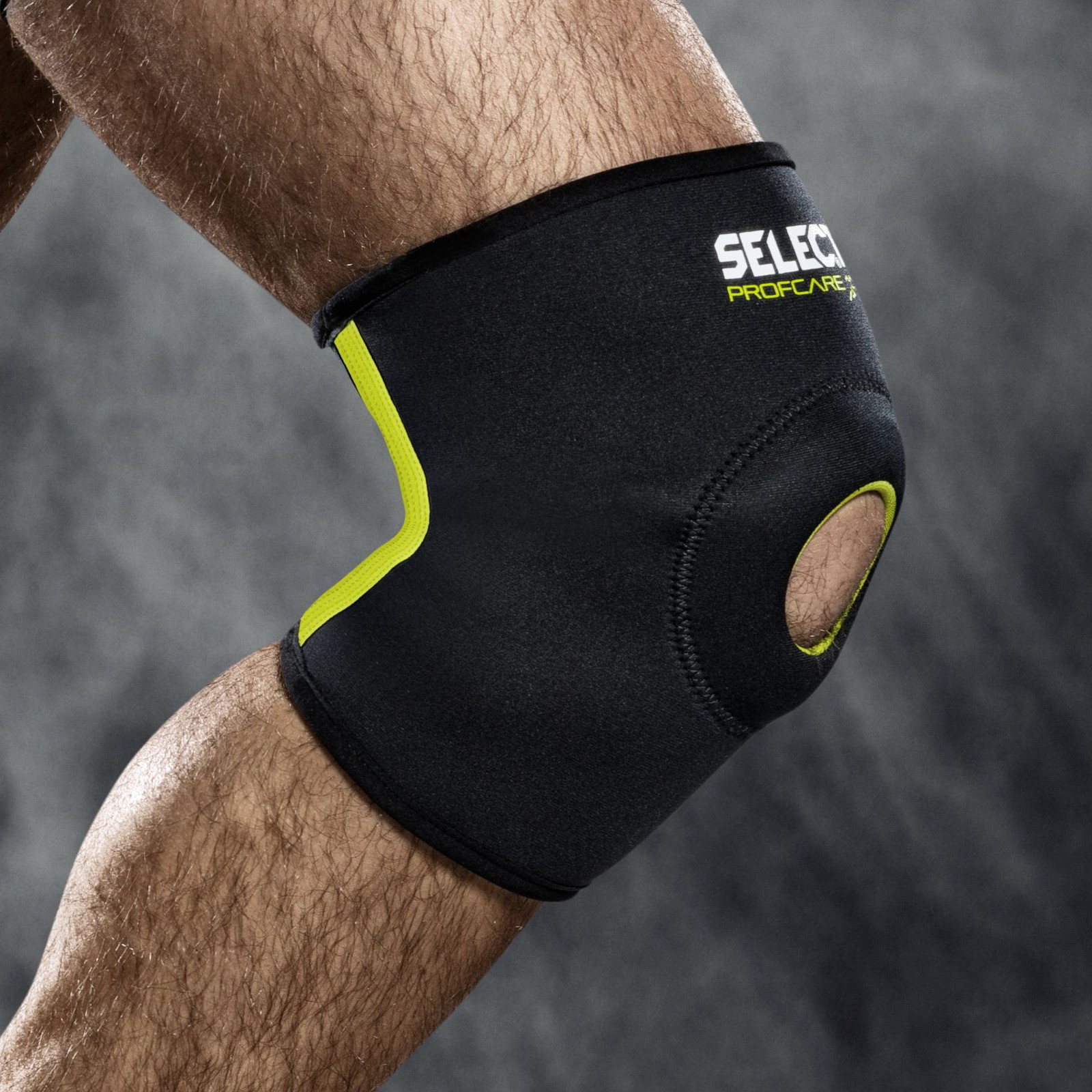 Bandáž kolene Select Knee support w/hole 6201 černá - velikost: XL